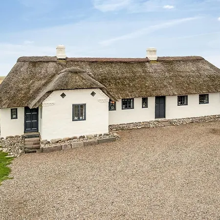 - 100m From The Sea By Interhome Semesterbostad *