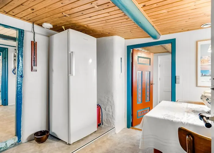 - 100m From The Sea By Interhome Semesterbostad *