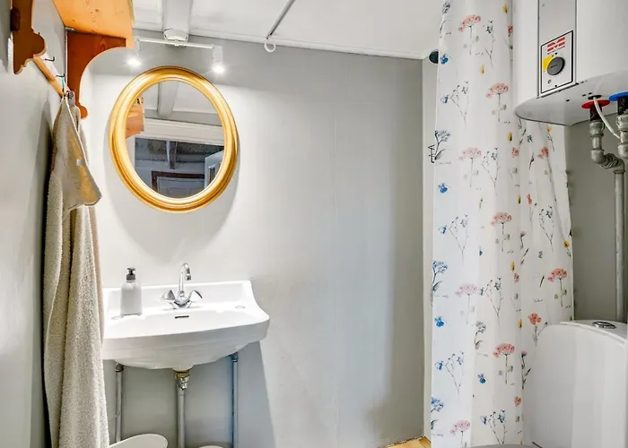 - 100m From The Sea By Interhome Semesterbostad