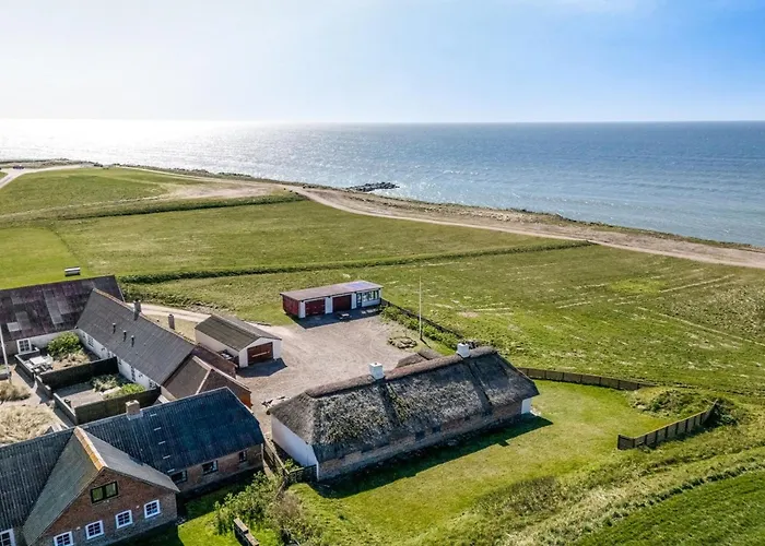 - 100m From The Sea By Interhome Semesterbostad *