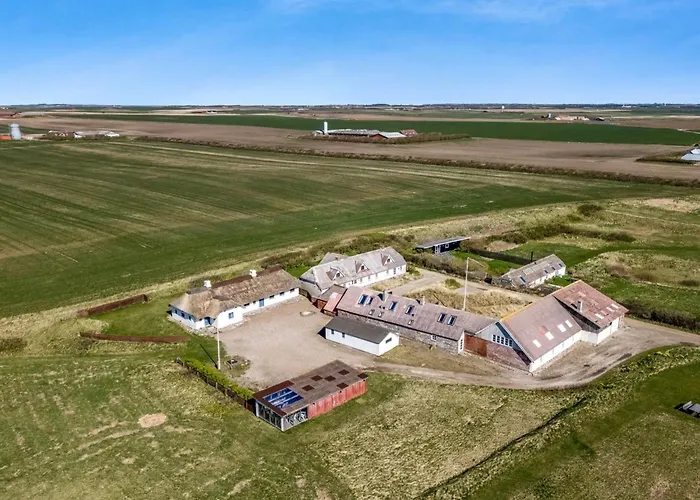 - 100m From The Sea By Interhome Semesterbostad *