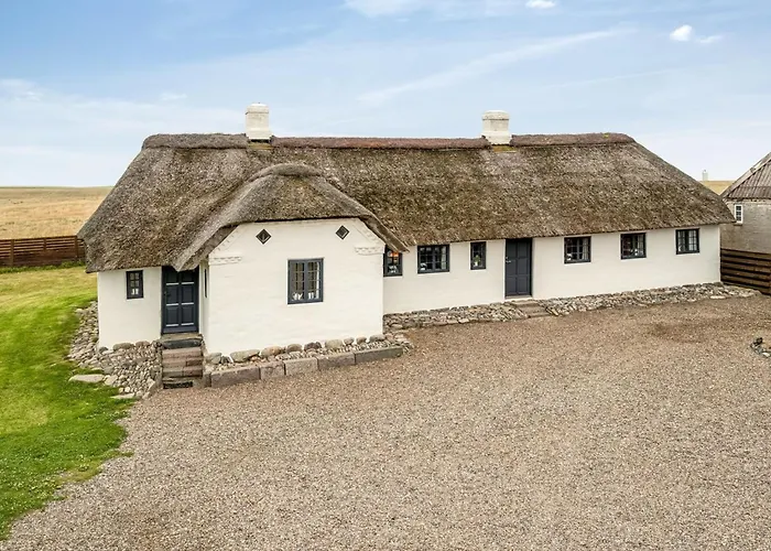 - 100m From The Sea By Interhome Semesterbostad *