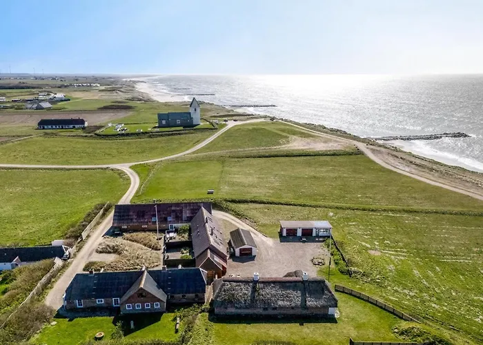 - 100m From The Sea By Interhome Semesterbostad